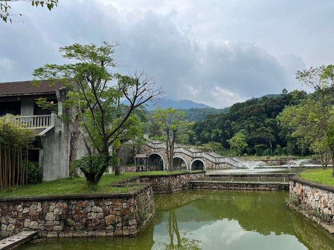 Yen Tu Nuong Village（属于传统 Yen Tu 建筑群 - 美憬阁）