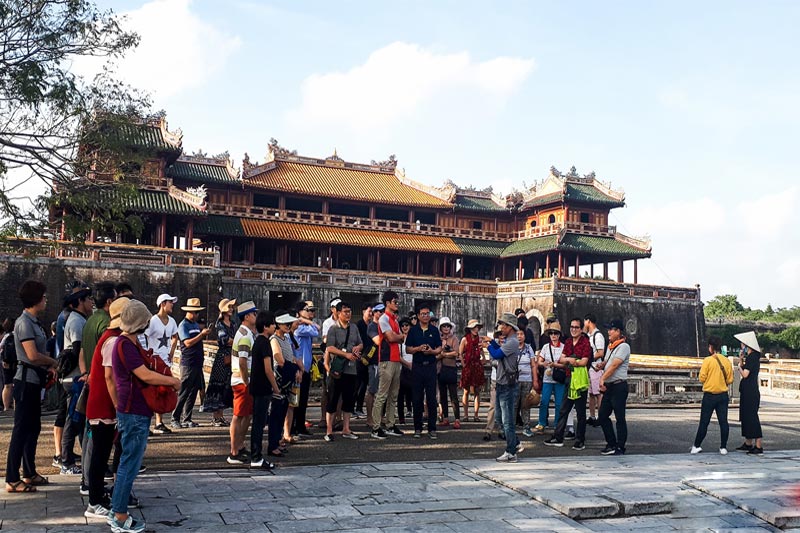 HUE (KHAI DINH TOMB - HUE COLD CAPITAL - THIEN MU Pagoda)