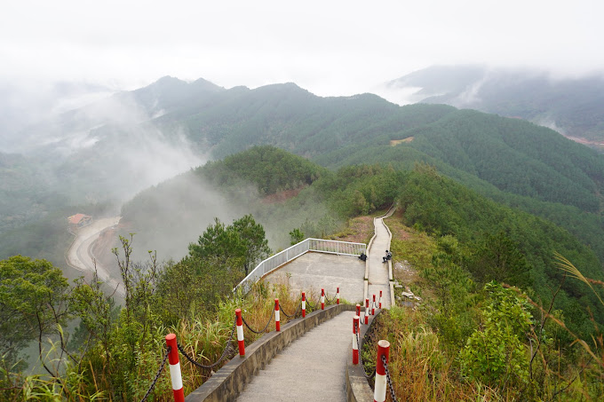 恐龙脊椎是北方山区万千人喜爱的自然景观。