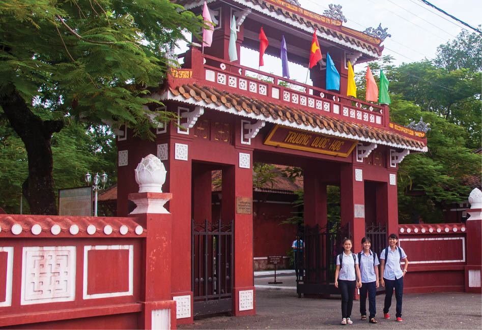 Hue Quoc Hoc School