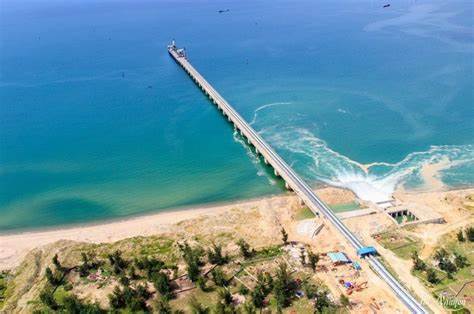 Thien Cam Beach - Discover Ha Tinh's heavenly palace