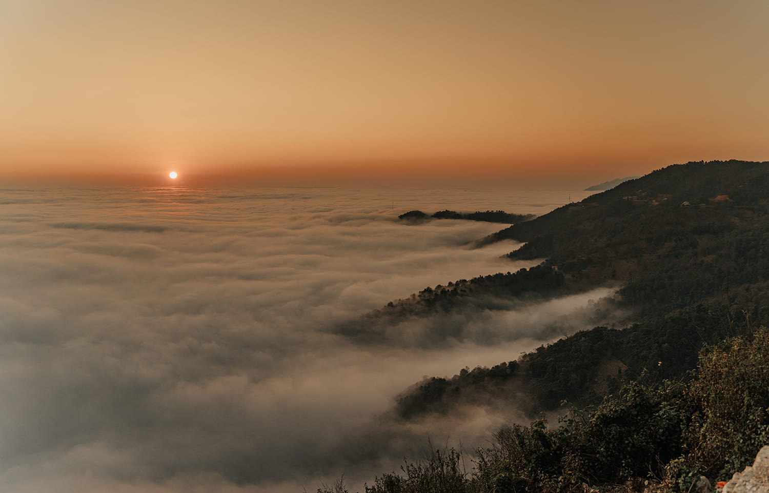 大须峰