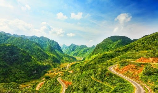 Hong Linh Mountain - One of the 21 famous landmarks of the South in the past