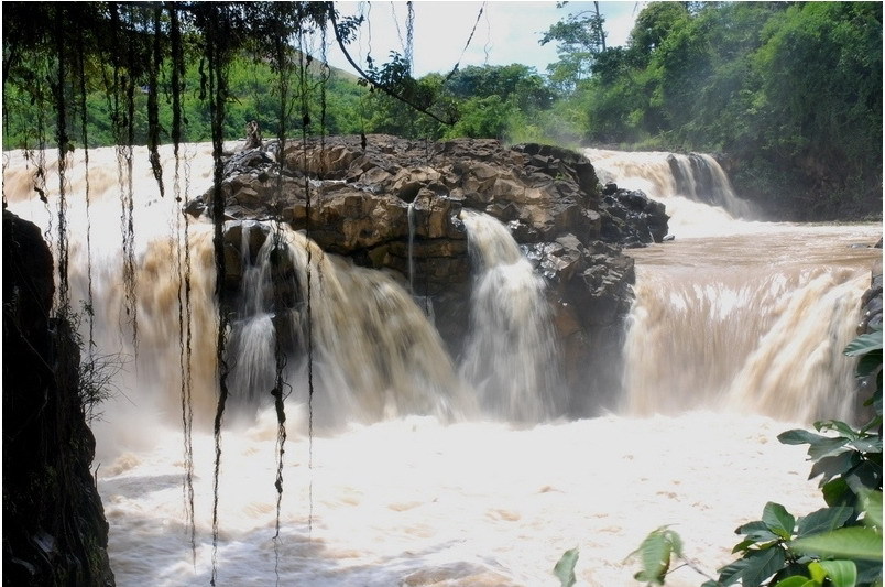 Gia Long Waterfall