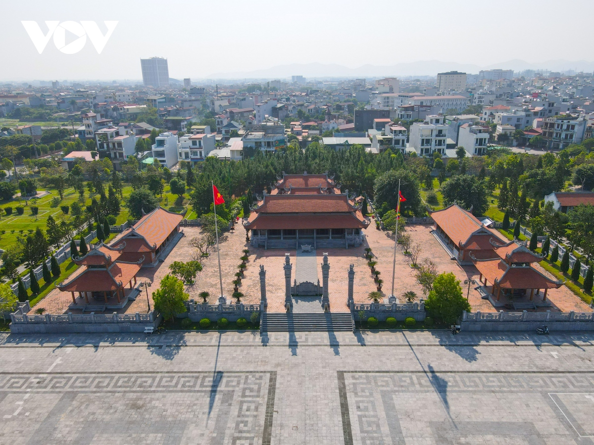 Thành cổ Xương Giang ngày nắng đẹp