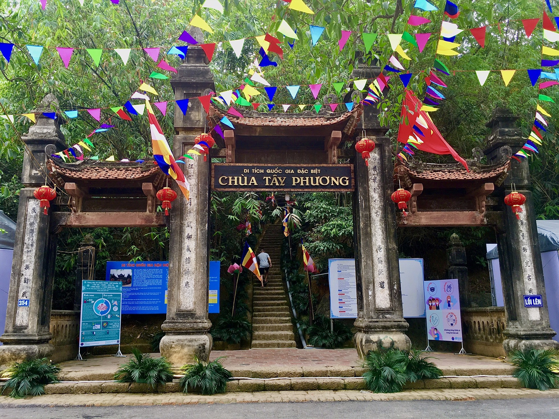 Tay Phuong Pagoda