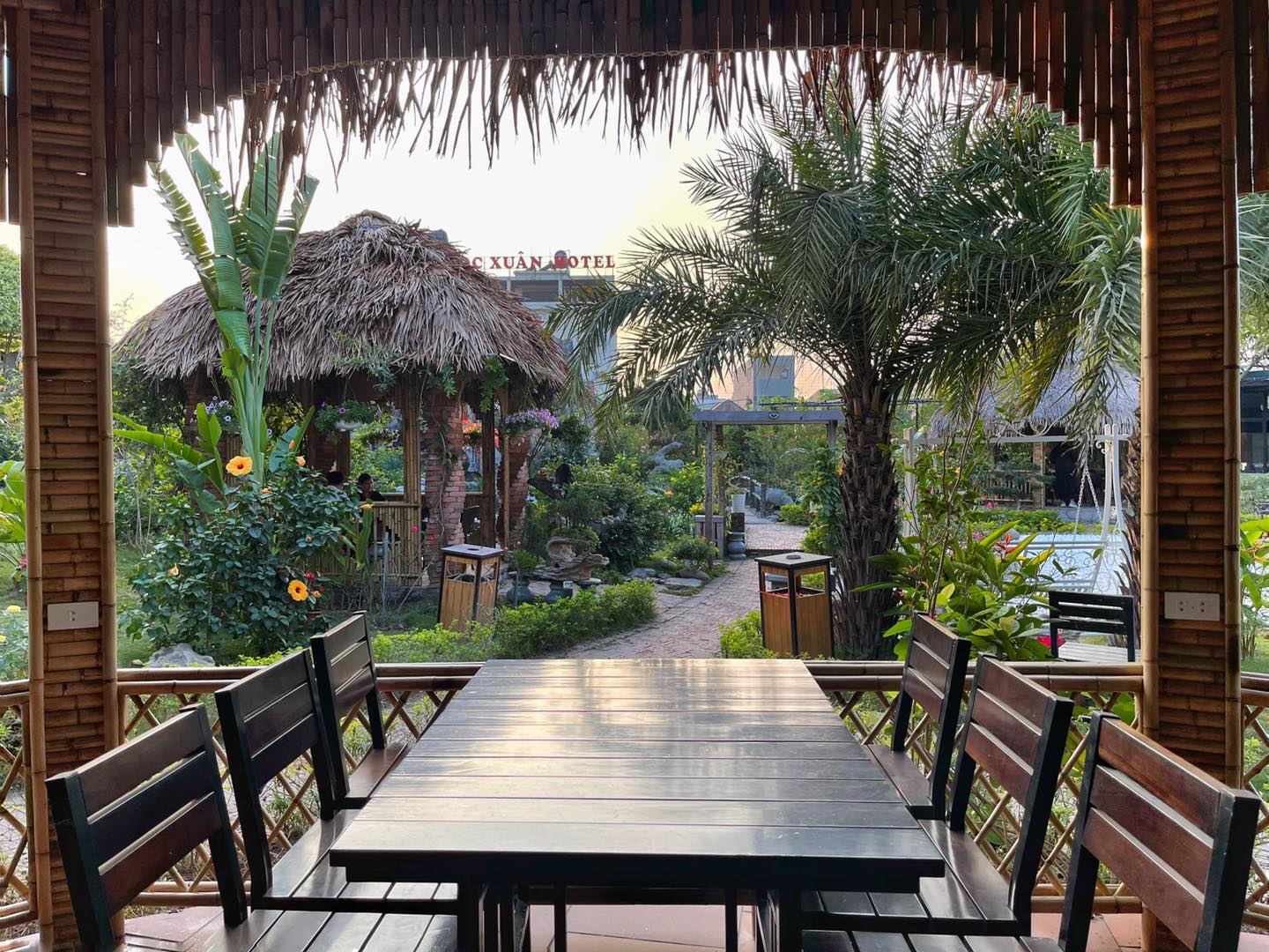 Ghé Thăm Anh Khoa Garden: Quán Café Sân Vườn Thơ Mộng Tại Ninh Bình