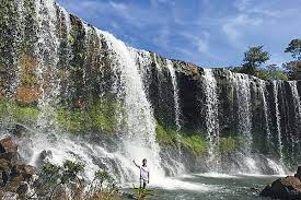 Pu Nhu waterfall tourism