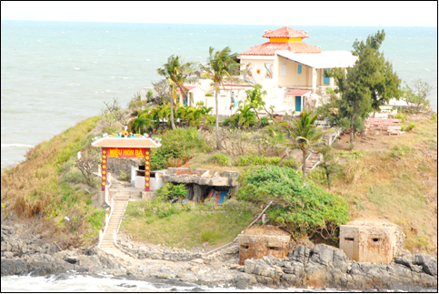 The way to Hon Ba Temple