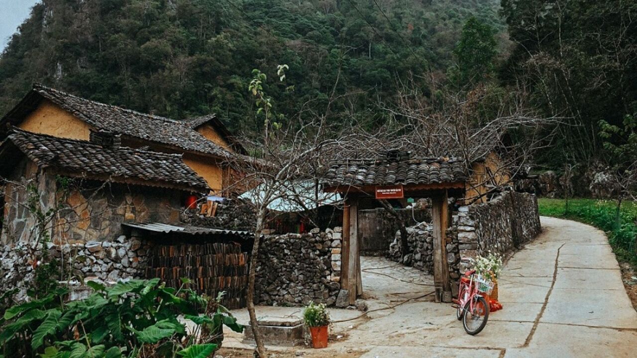 Ngôi nhà dân trong Phó Bảng