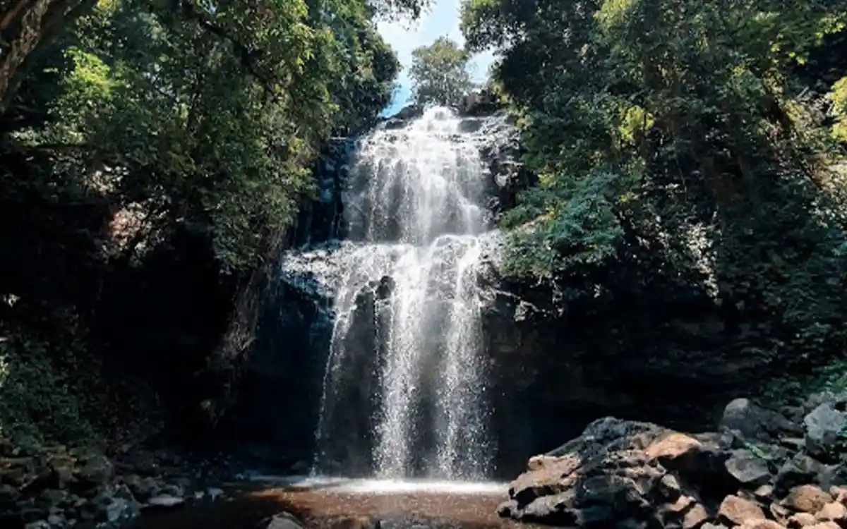 Luu Ly Waterfall - A beautiful fairy in the mountains and forests of Dak Nong