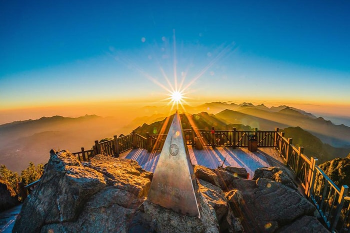 Fansipan peak - the roof of Indochina