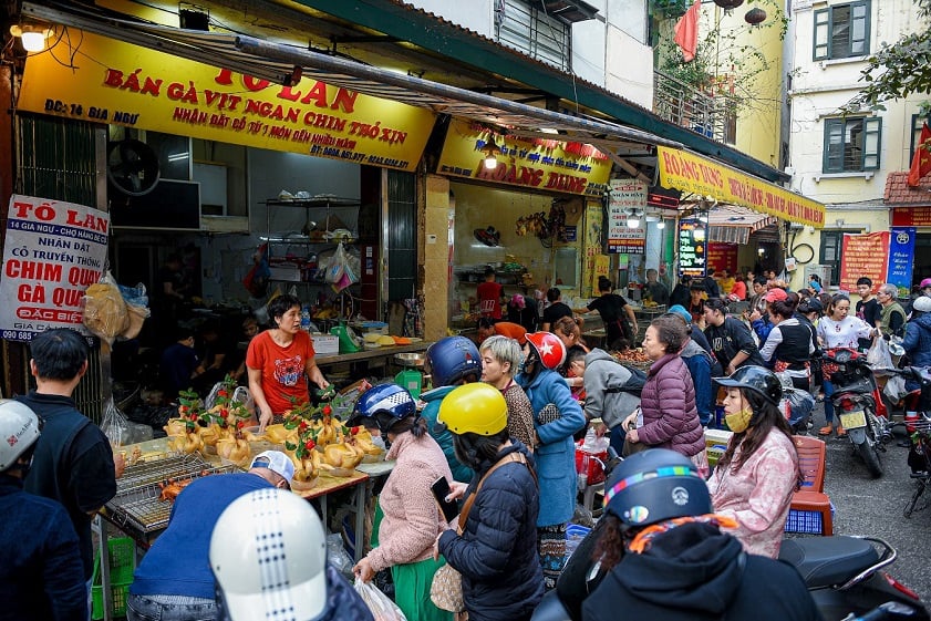 Chợ Hàng Bè - Nơi Hội Tụ Văn Hóa Và Ẩm Thực Hà Nội