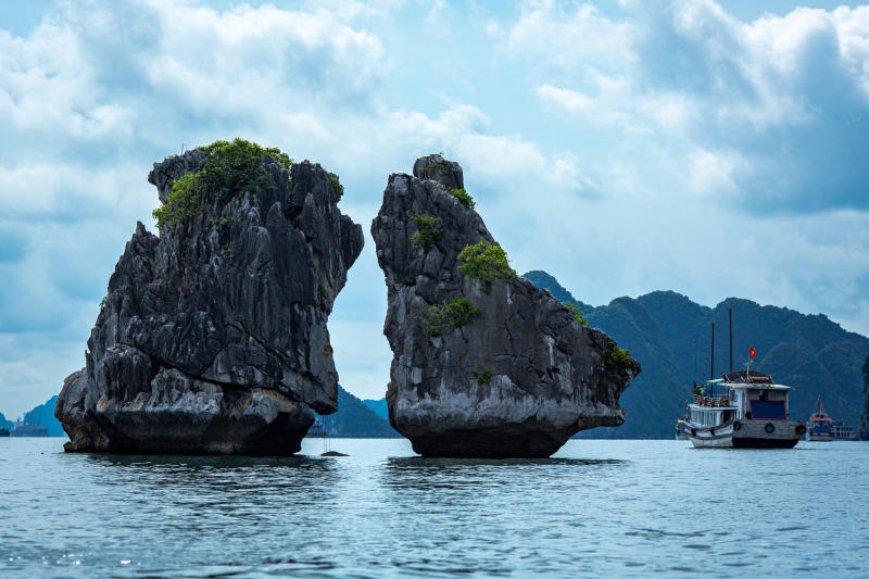 Ha Long Roofed Drum Island