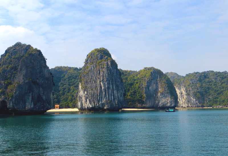 10 interesting things about Lan Ha Bay, one of the most beautiful bays in the world