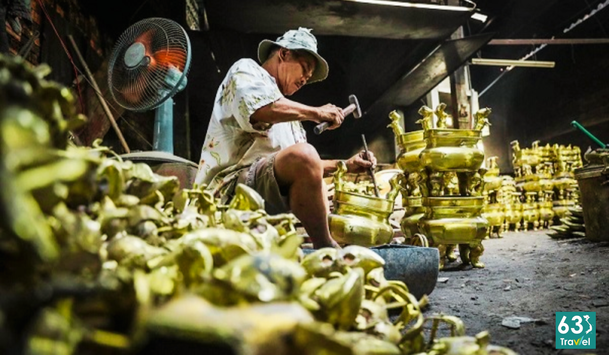 Nghề đúc đồng làng Chè - Trà Đông (Thanh Hóa) - sản phẩm của những nghệ nhân tài hoa