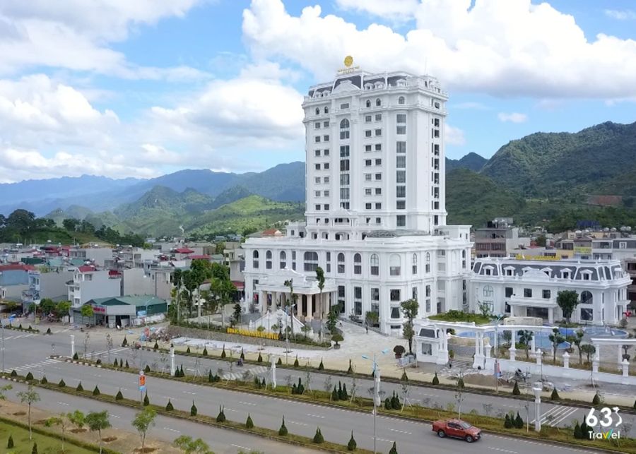 Hoàng Nhâm Luxury Hotel