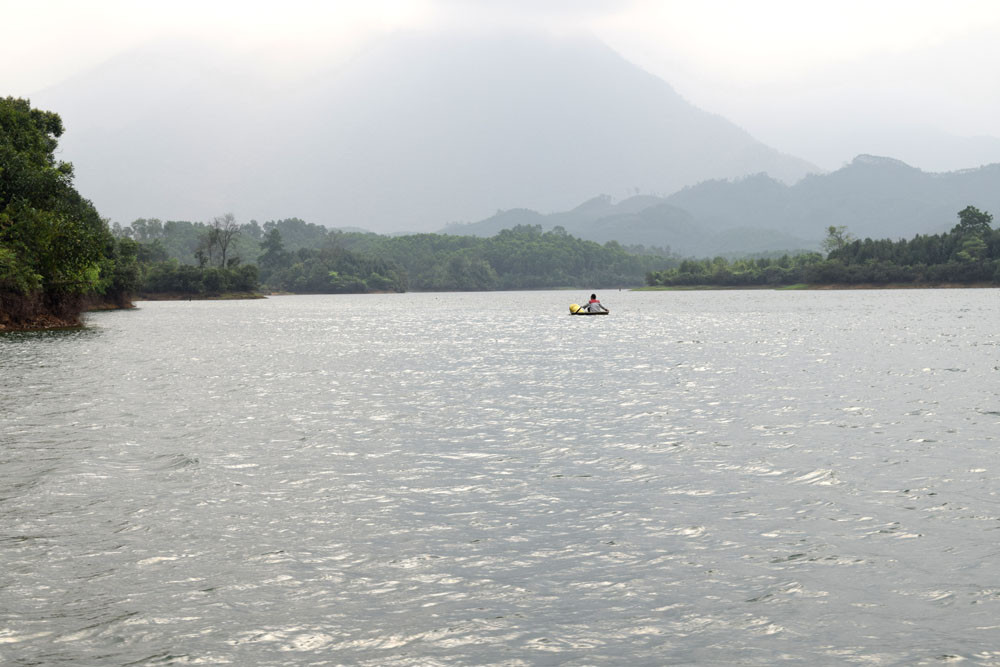 特鲁克白山湖