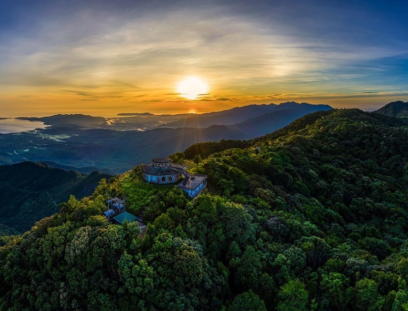 Dawn on Bach Ma mountain