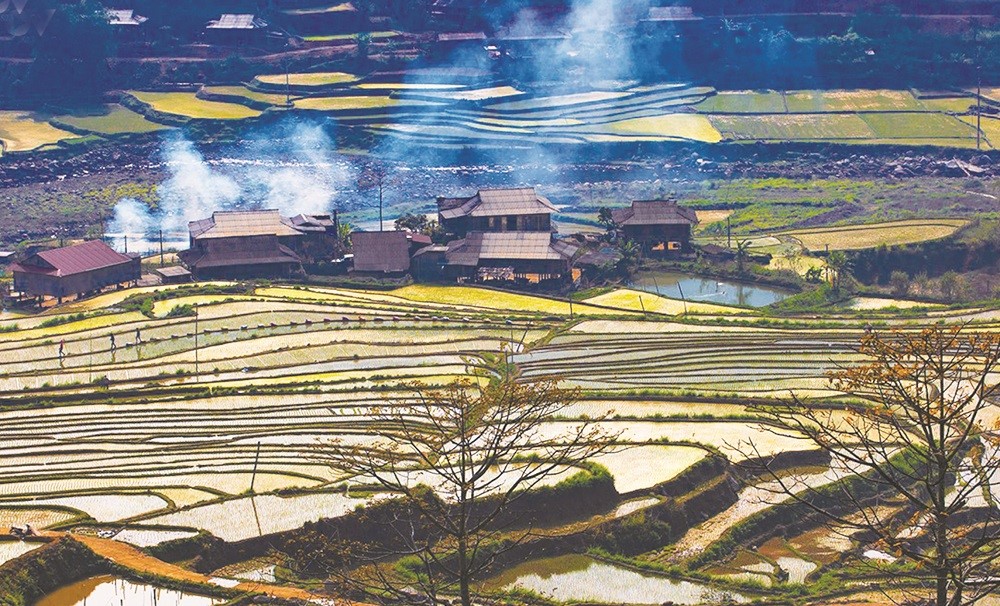 洪水季节的 Cu Vai 村