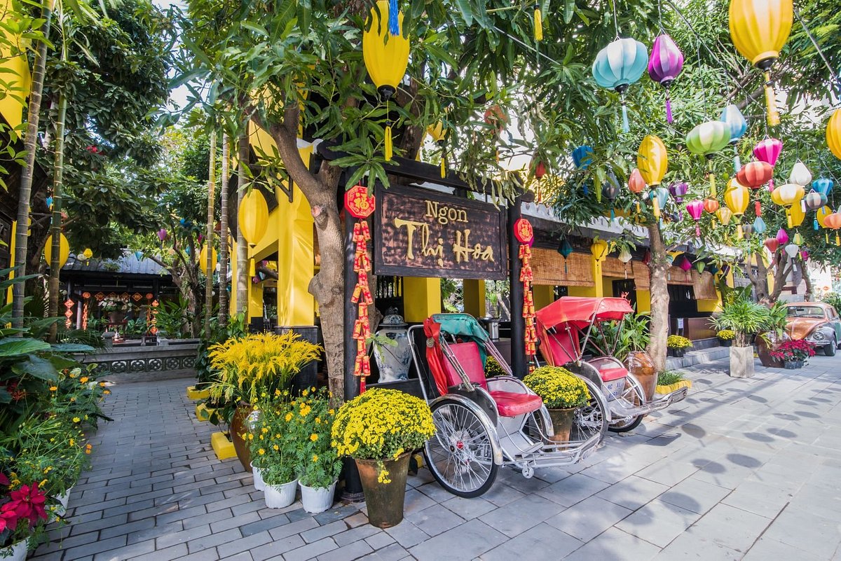 Ngon Thi Hoa Restaurant