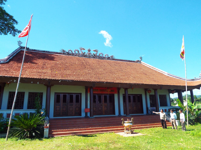 Cao Phong - Thach Yen revolutionary base area