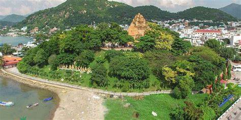 Po Nagar Tower- View from afar