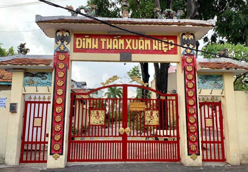 Đình Xuân Hiệp