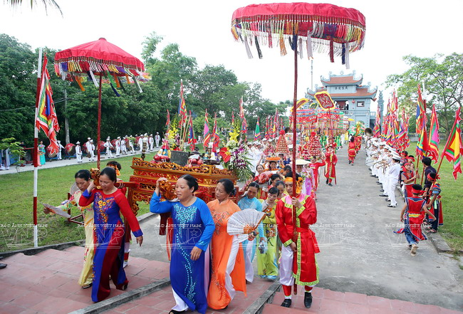 Lễ hội đền Lảnh Giang