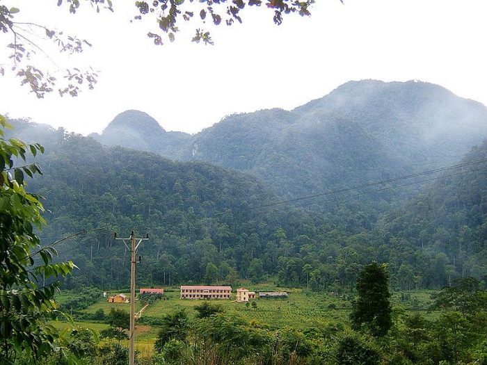 Tham Mountain (Dau Rong mountain)