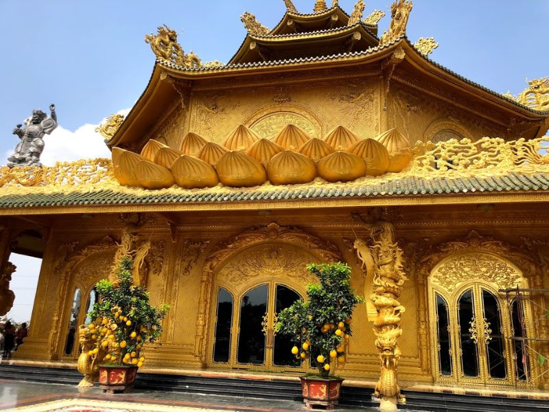 PHUC LAM PAGODA (LA MAT)