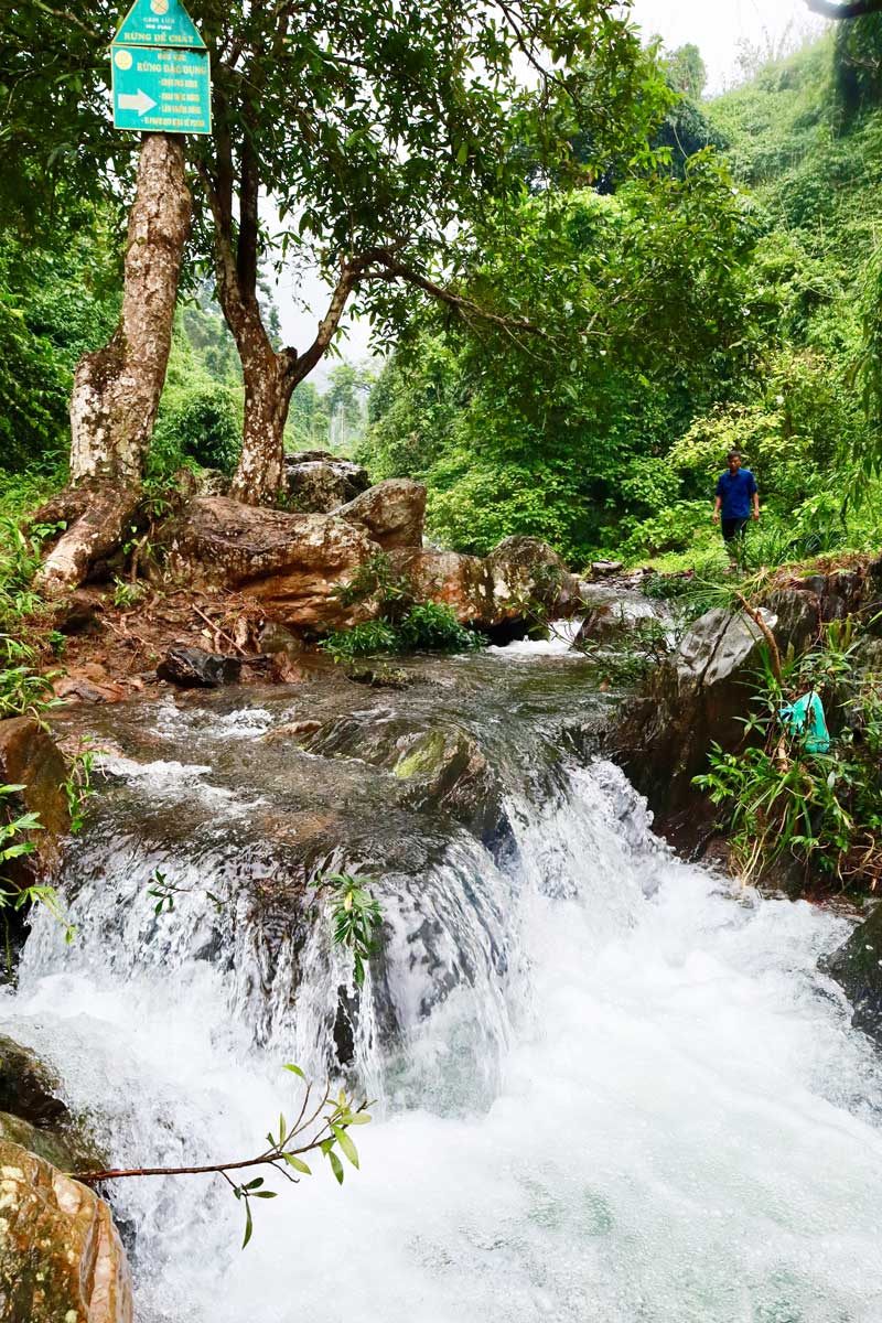 Ao Giời Suối Tiên.