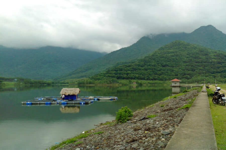 Hồ Bản Long