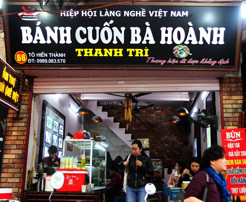 Một Lần Thử Bánh Cuốn Bà Hoành, Trải Nghiệm Hương Vị Hà Nội Đích Thực