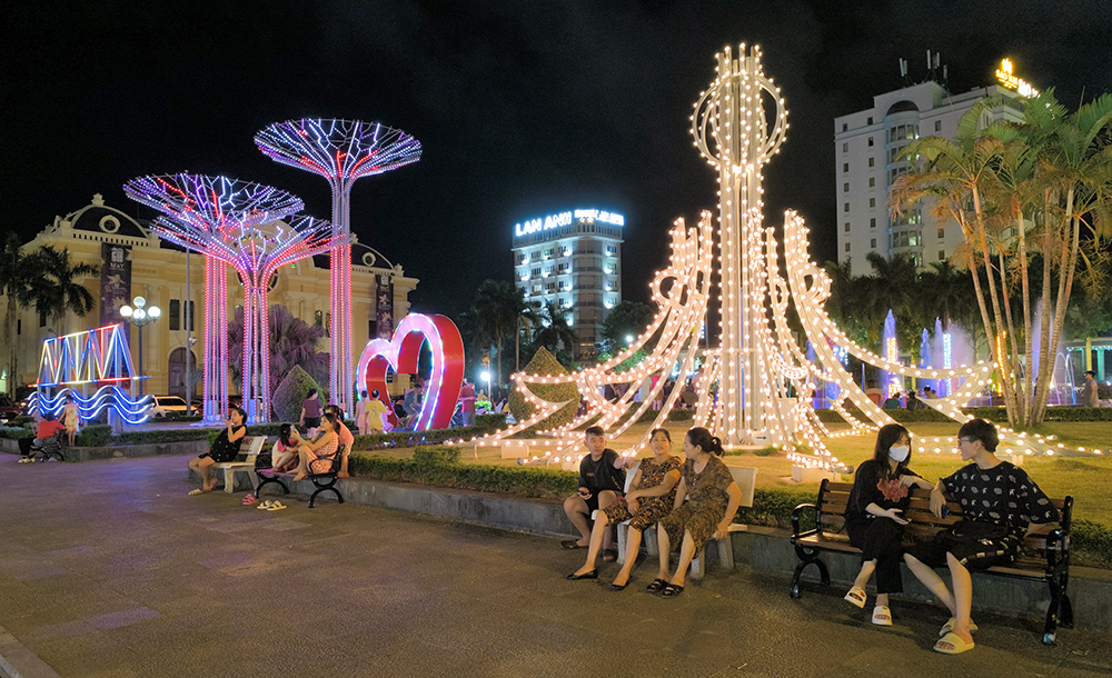 This street has a point starting from the old roundabout of Thanh Hoa City Police to run to Thanh Hoa station.