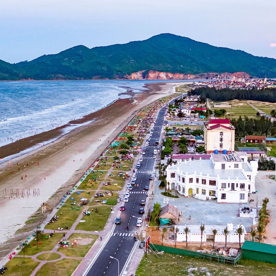 Xuan Hai beach