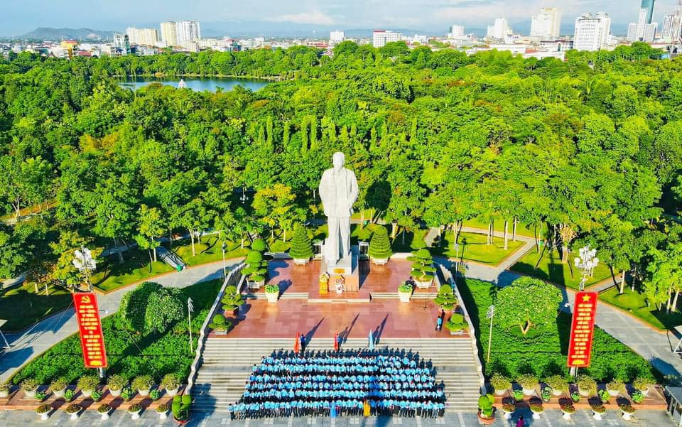 Ho Chi Minh Square