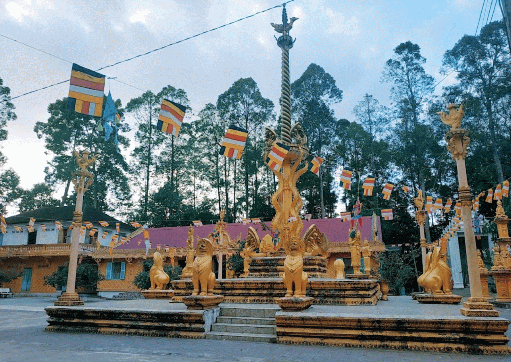 Phu Ly Pagoda