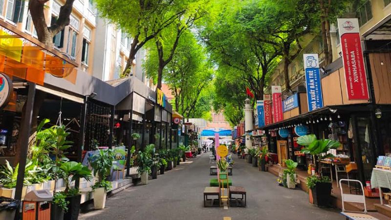 Book Street Nguyen Van Binh