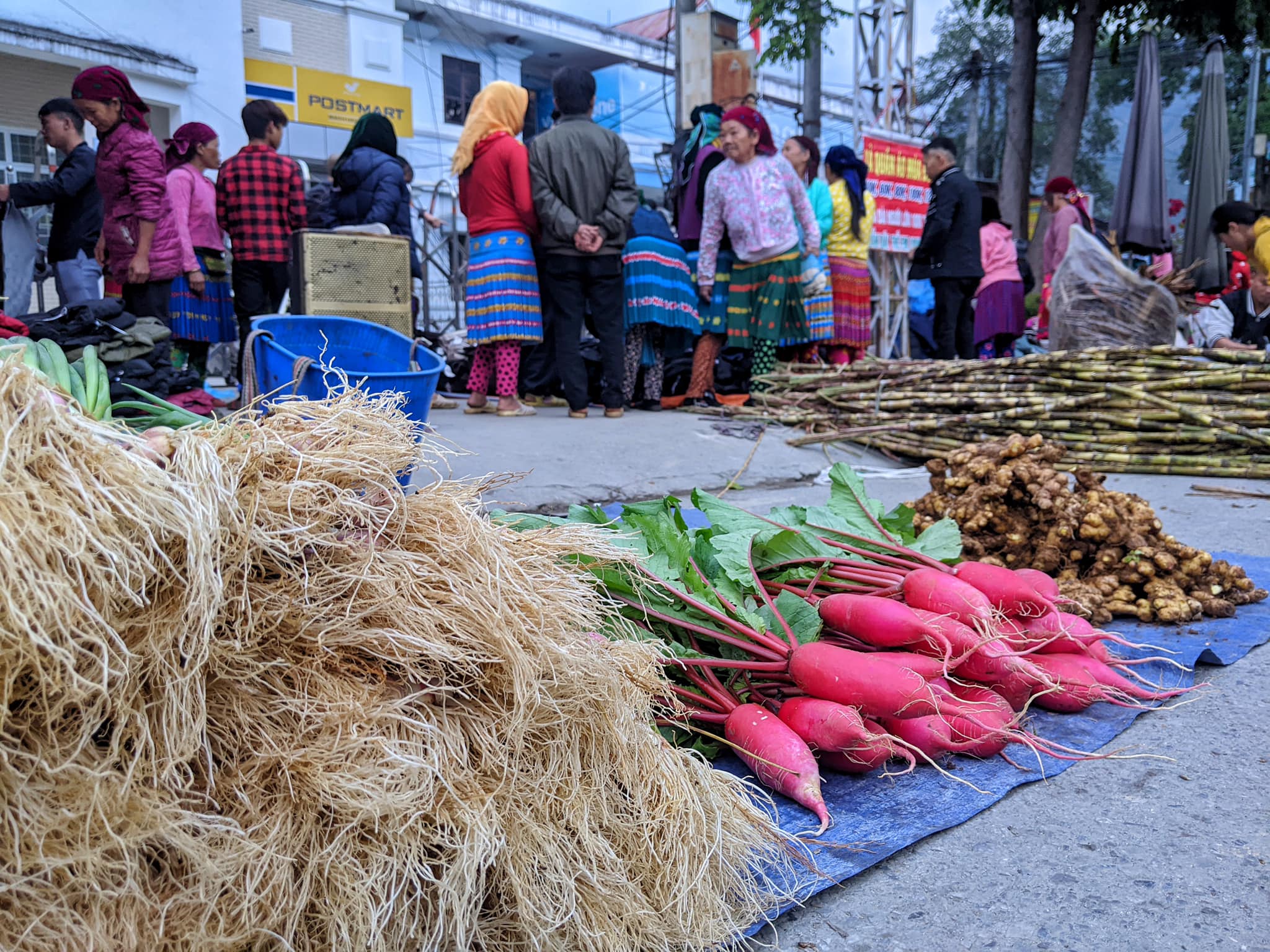 Chợ phiên Cam Lộ