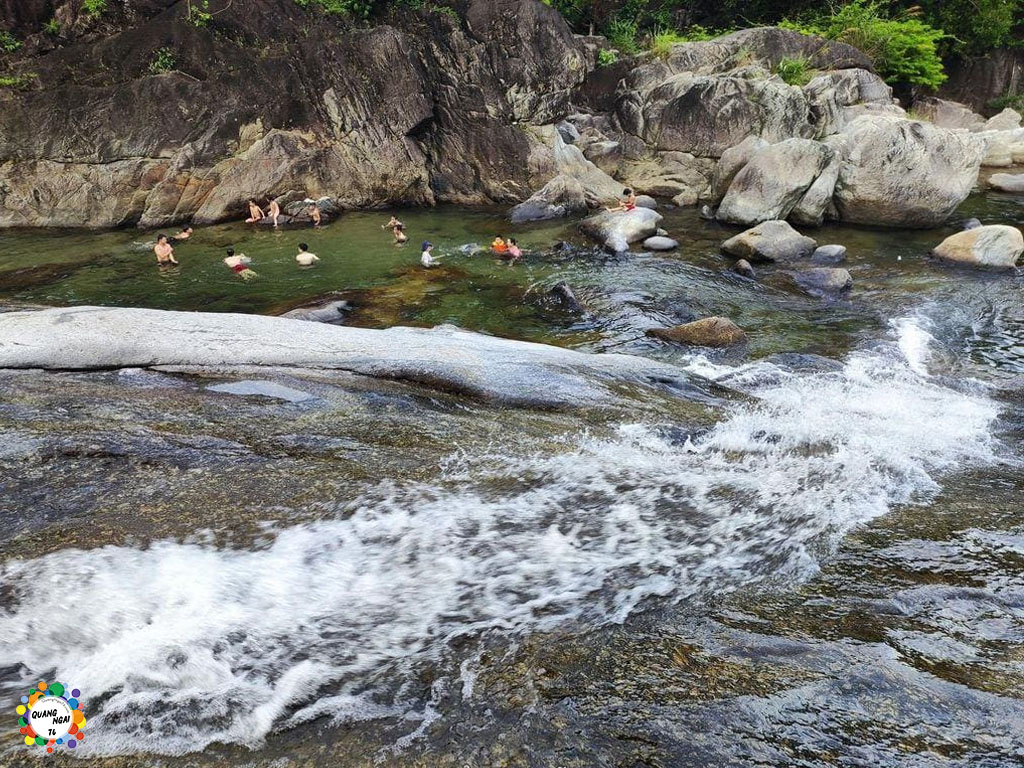 Suối Trà Bói