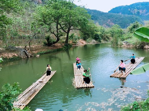 Community tourist area for mountain