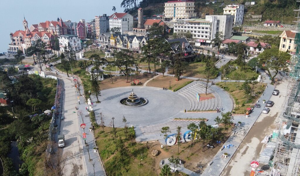 Quảng trường Tam Đảo