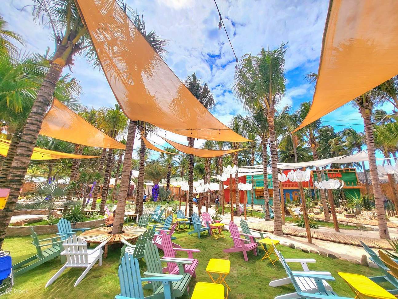 Góc nào của Mango Beach cũng siêu xinh để bạn tha hồ thả dáng