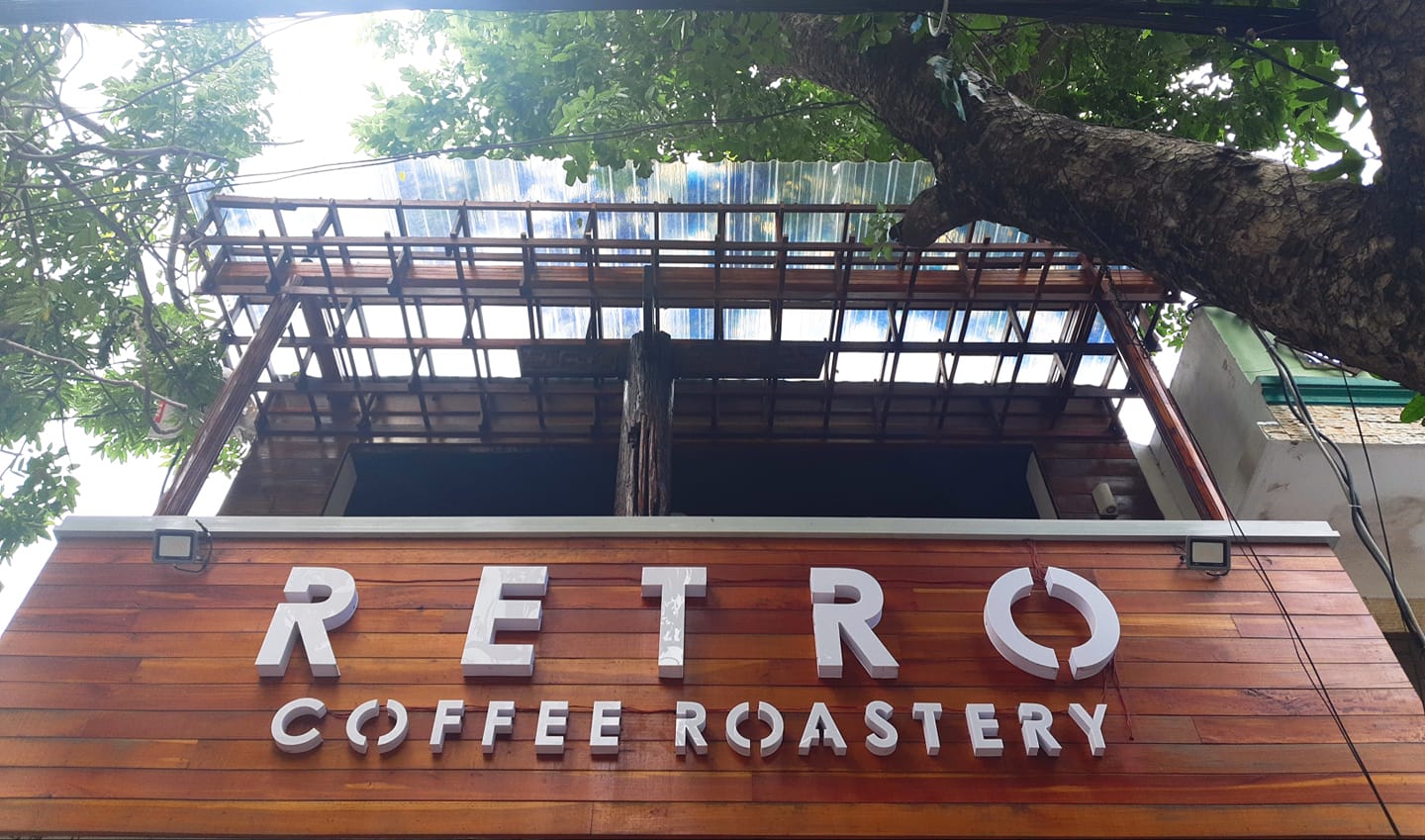 Retro Coffee Roastery: Chuyến du hành ngược thời gian giữa lòng phố thị